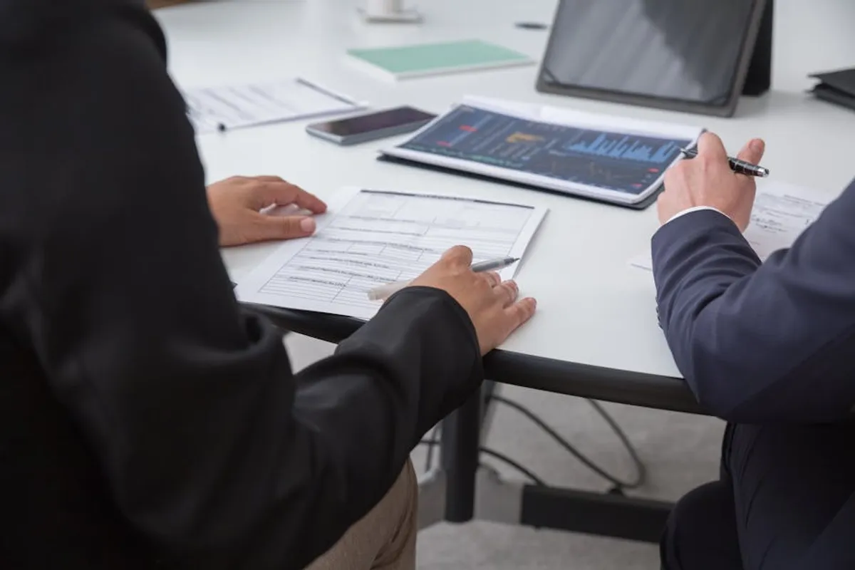 Financeboar Review: What It Is, Features, Risks, and Alternatives
