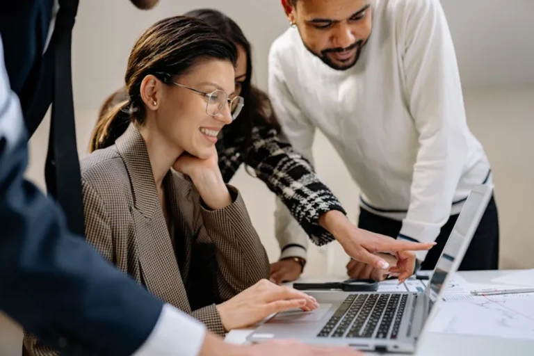 Outrightcrm Review: What It Is, Features, Safety, and Alternatives