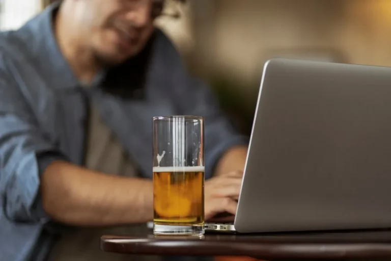 Porchdrinking Review: What It Is, Features, Safety, and Alternatives