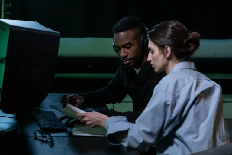Stageandcinema Review: What It Is, Features, Safety, and Alternatives